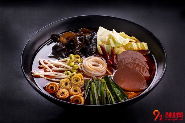 梨花寨过桥米线加盟流程